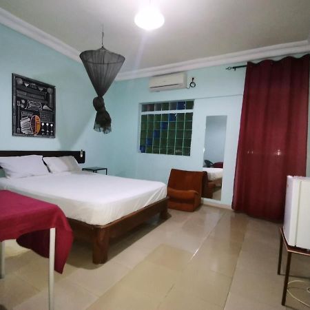 Hotel Badinca Alojamento Low Cost In Bissau Avenida Francisco Mendes Exterior foto